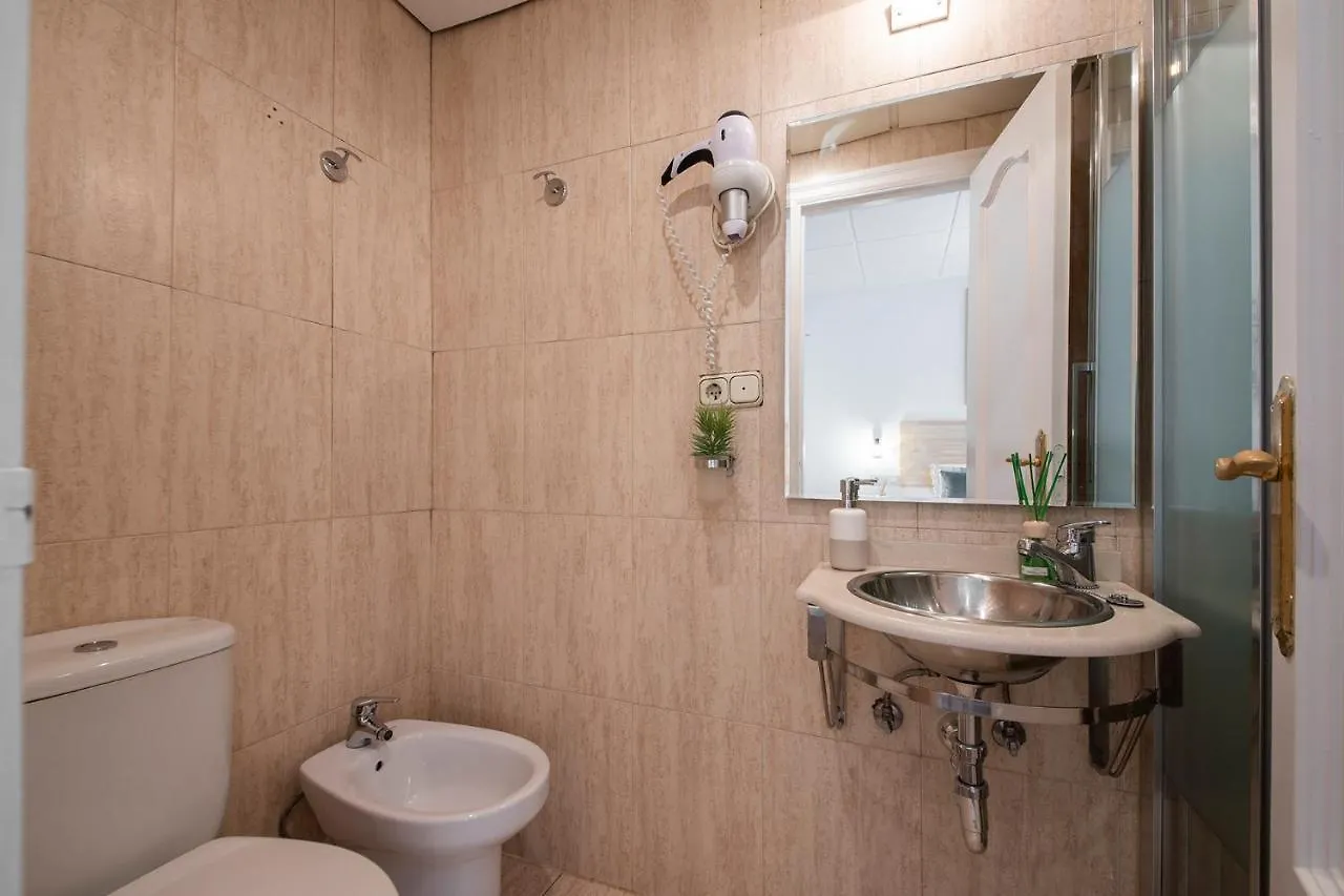 Marisol - Self Check-In Guesthouse - Adults Only San Sebastián Gasthof
